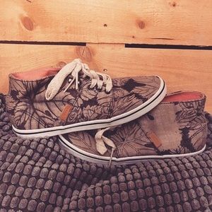 VANS women’s size 6